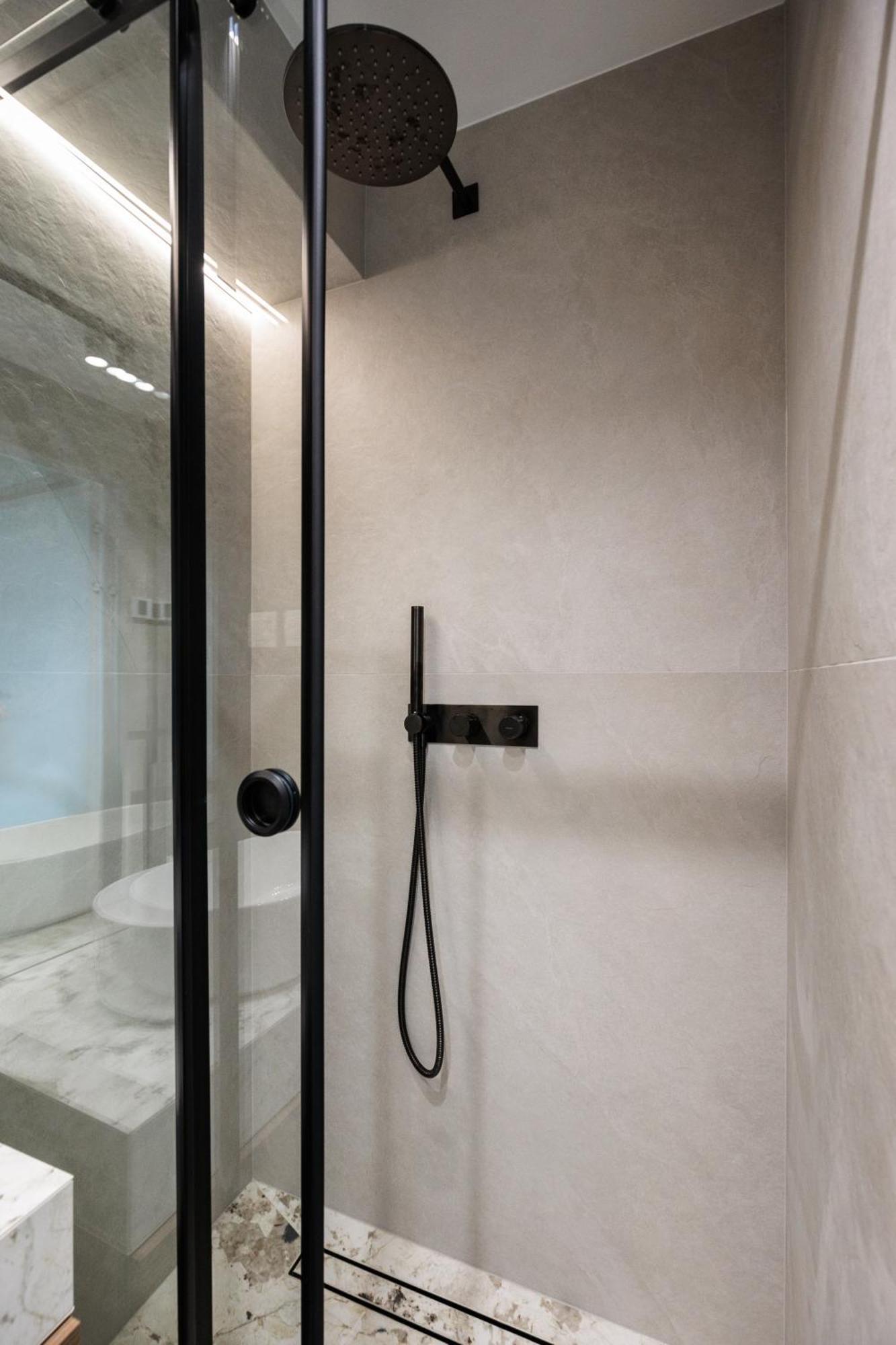 Of The Kings-riverside K22m52 Apartment
